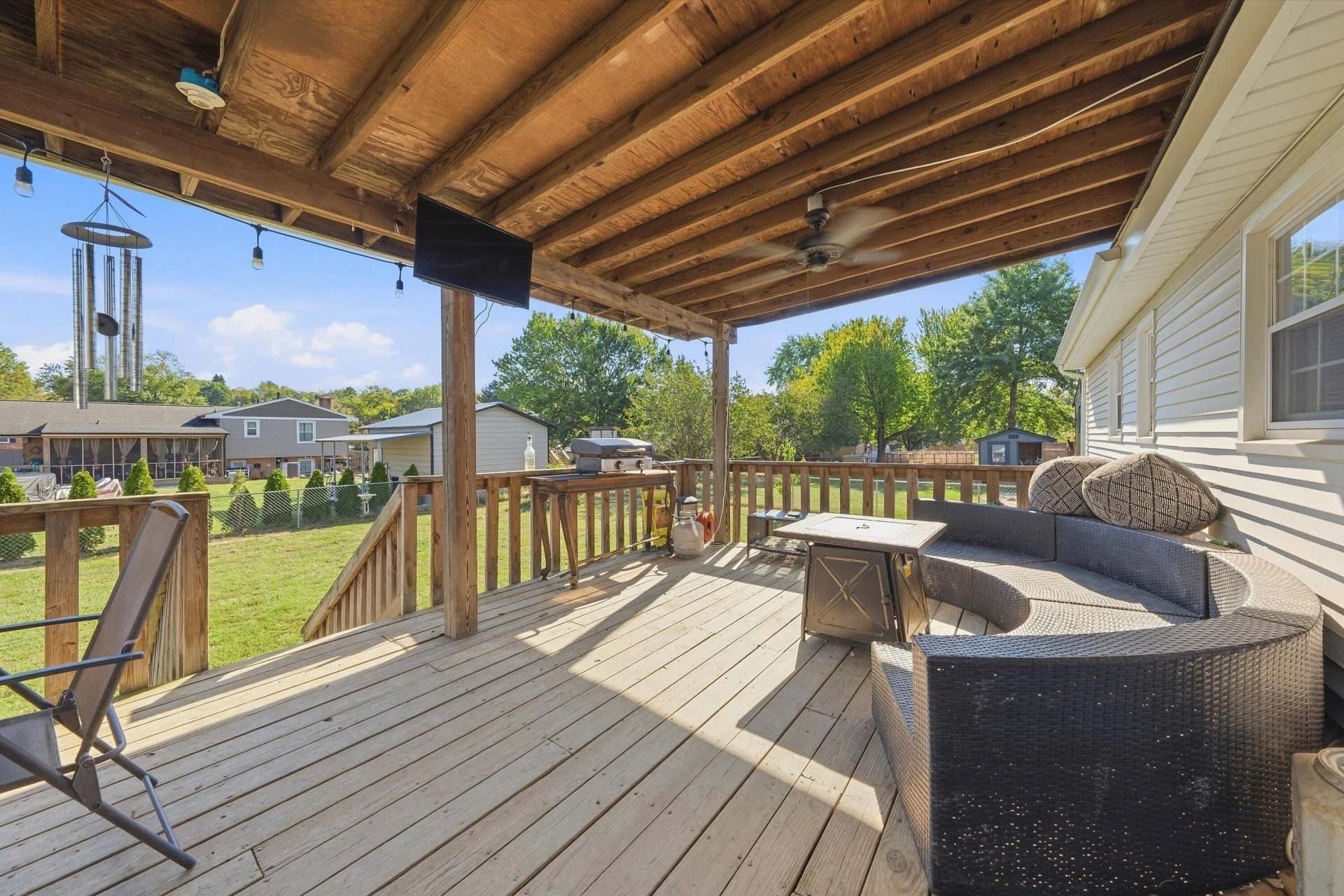 6333 Greenway DR - Photo 26