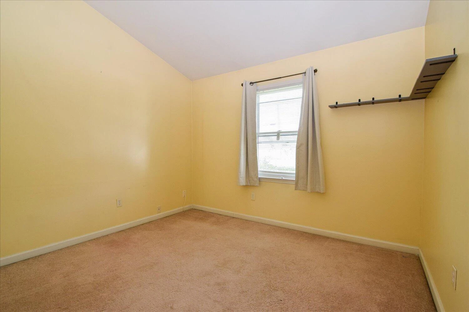 1481 Kefauver RD SE - Photo 9