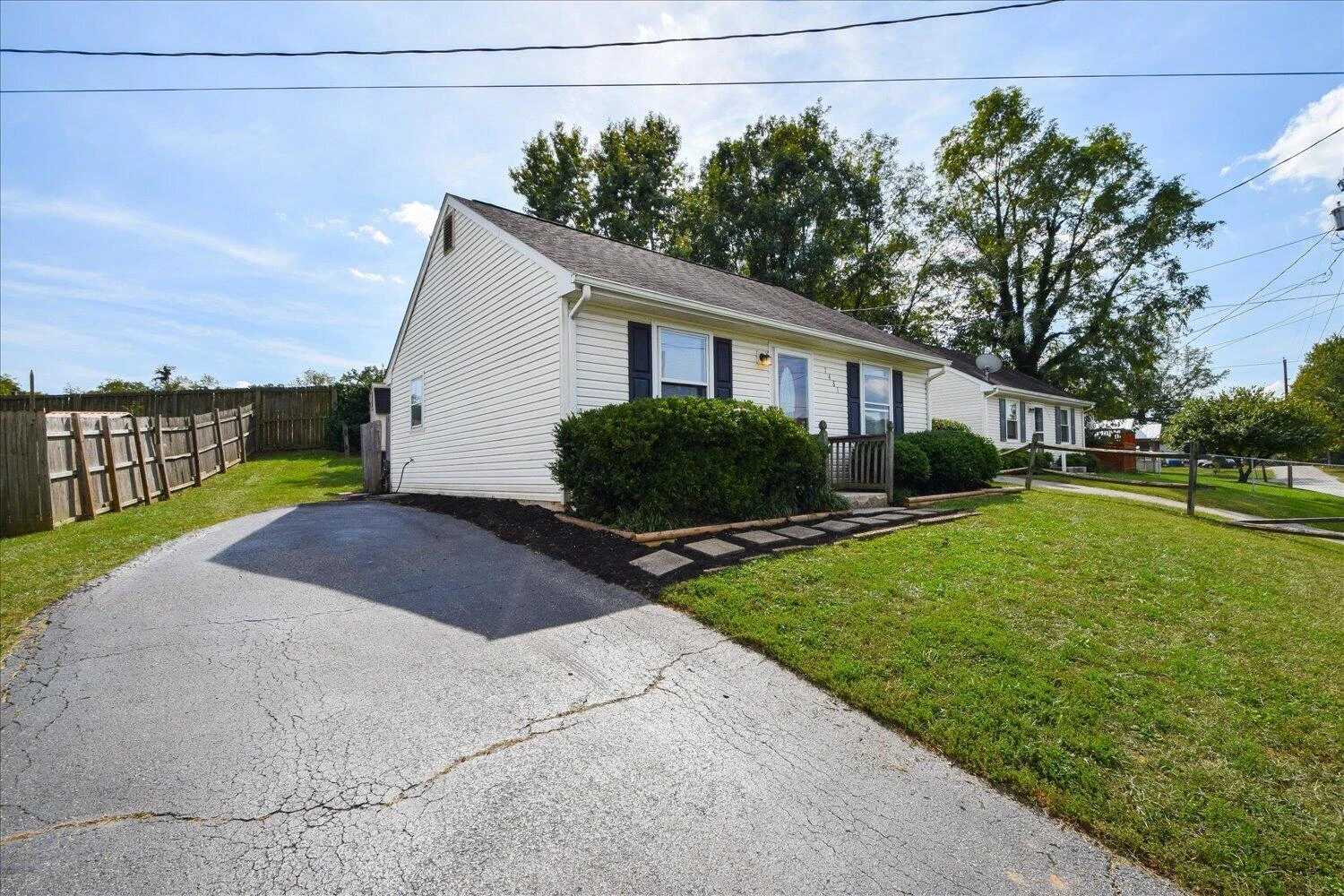 1481 Kefauver RD SE - Photo 15