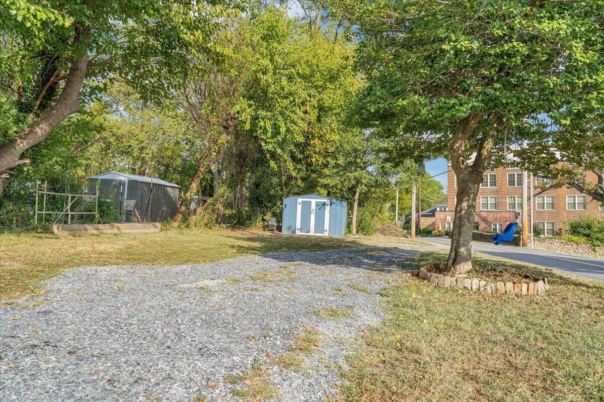 711 North ST - Photo 28