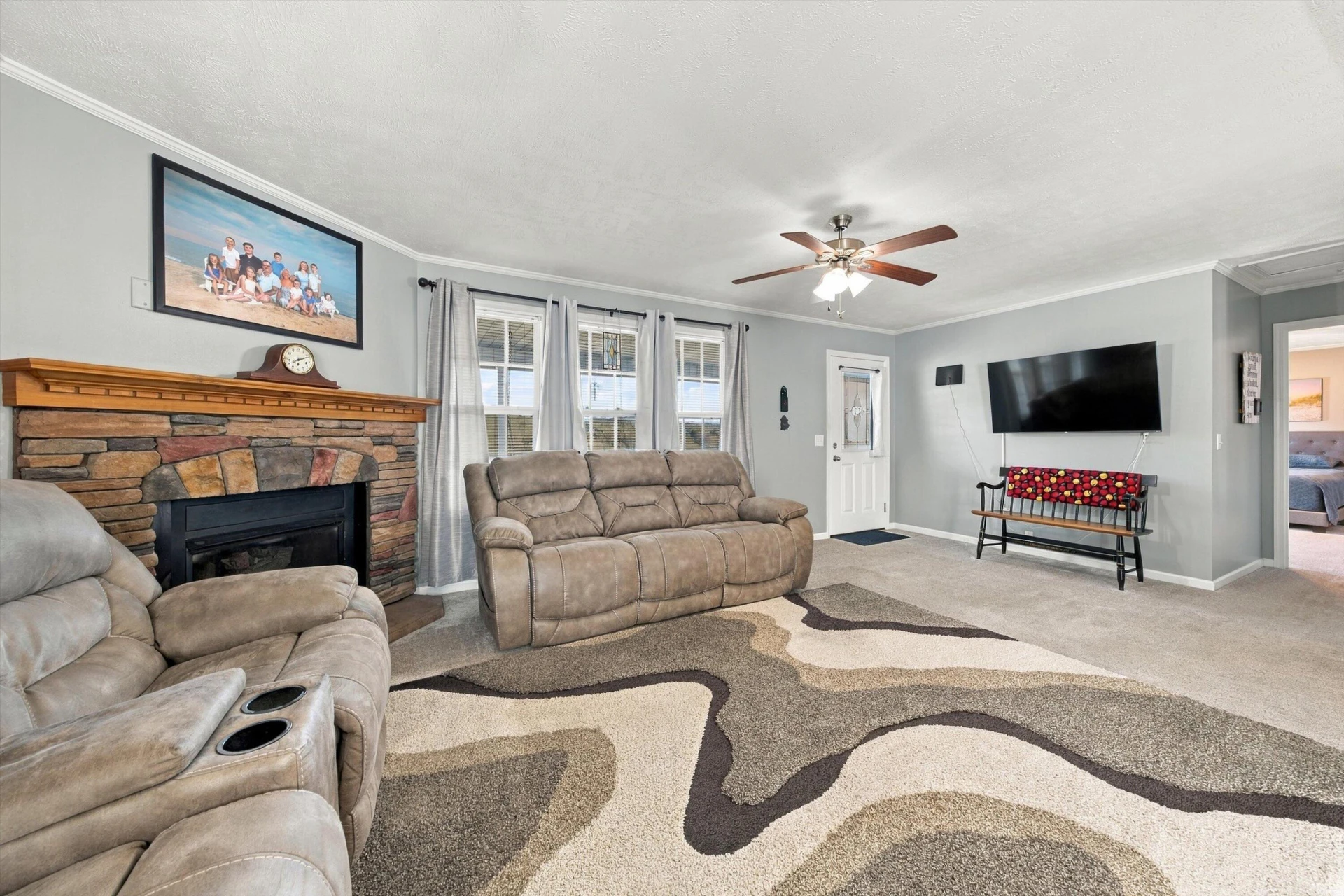 1086 Blackwater Hills DR - Photo 8