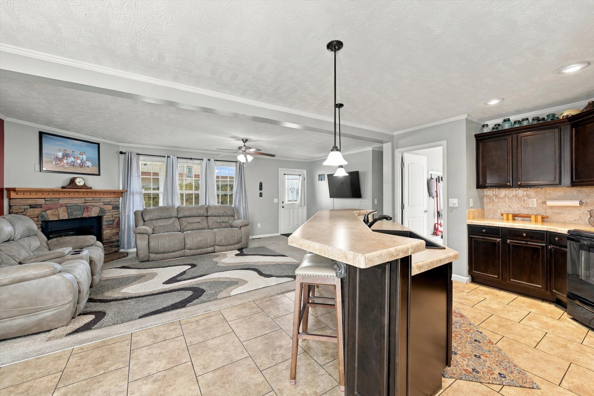 1086 Blackwater Hills DR - Photo 10