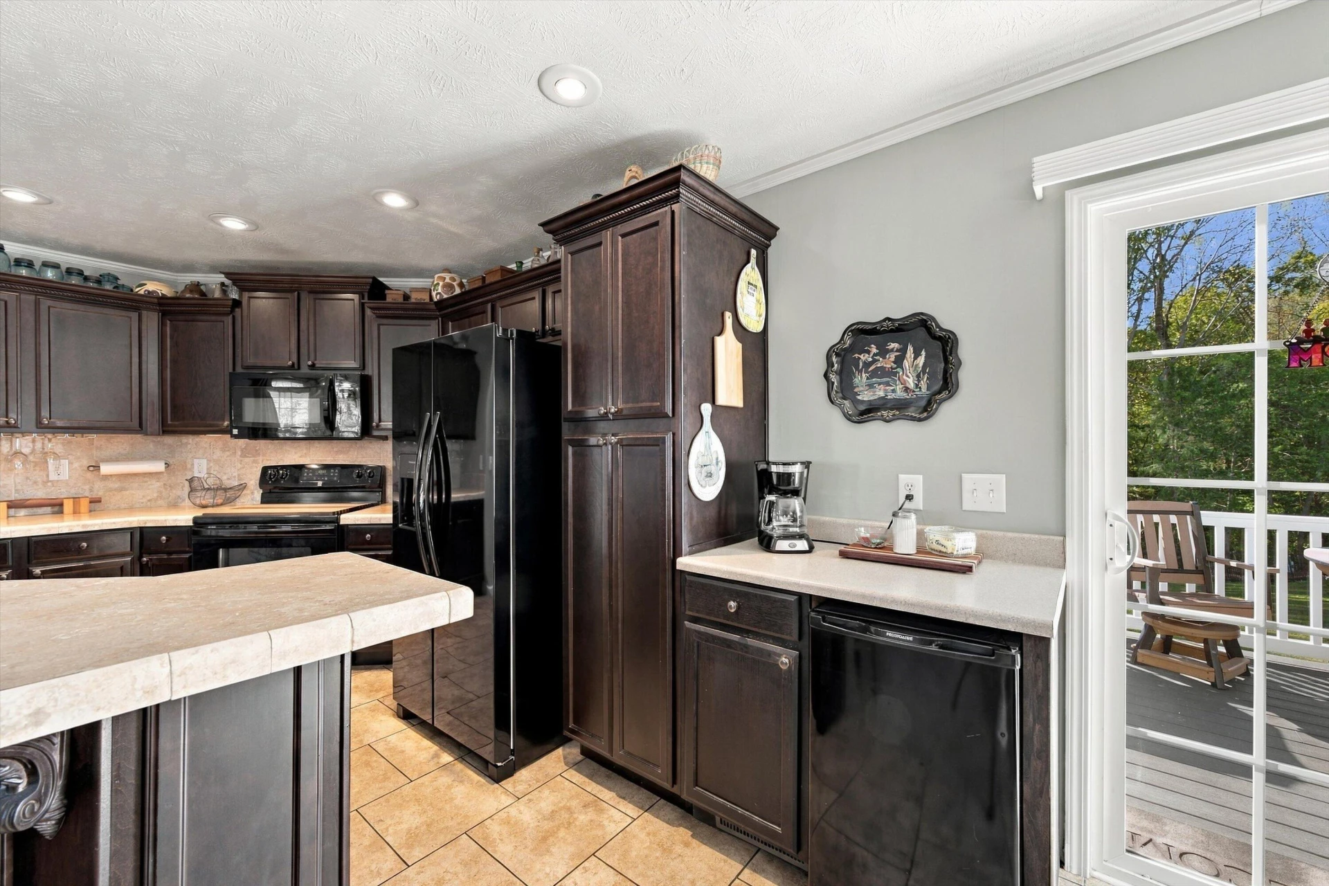 1086 Blackwater Hills DR - Photo 12