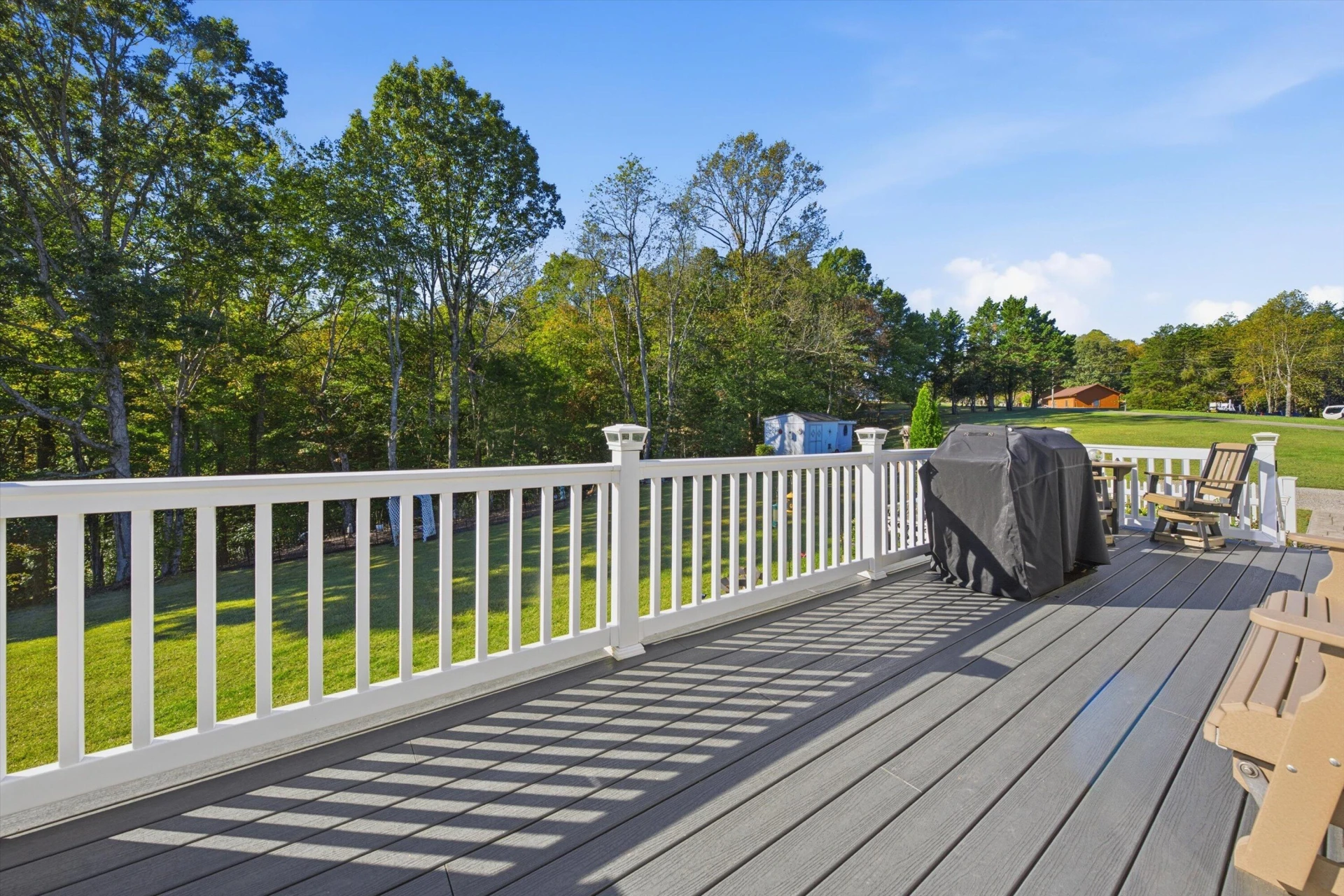 1086 Blackwater Hills DR - Photo 27
