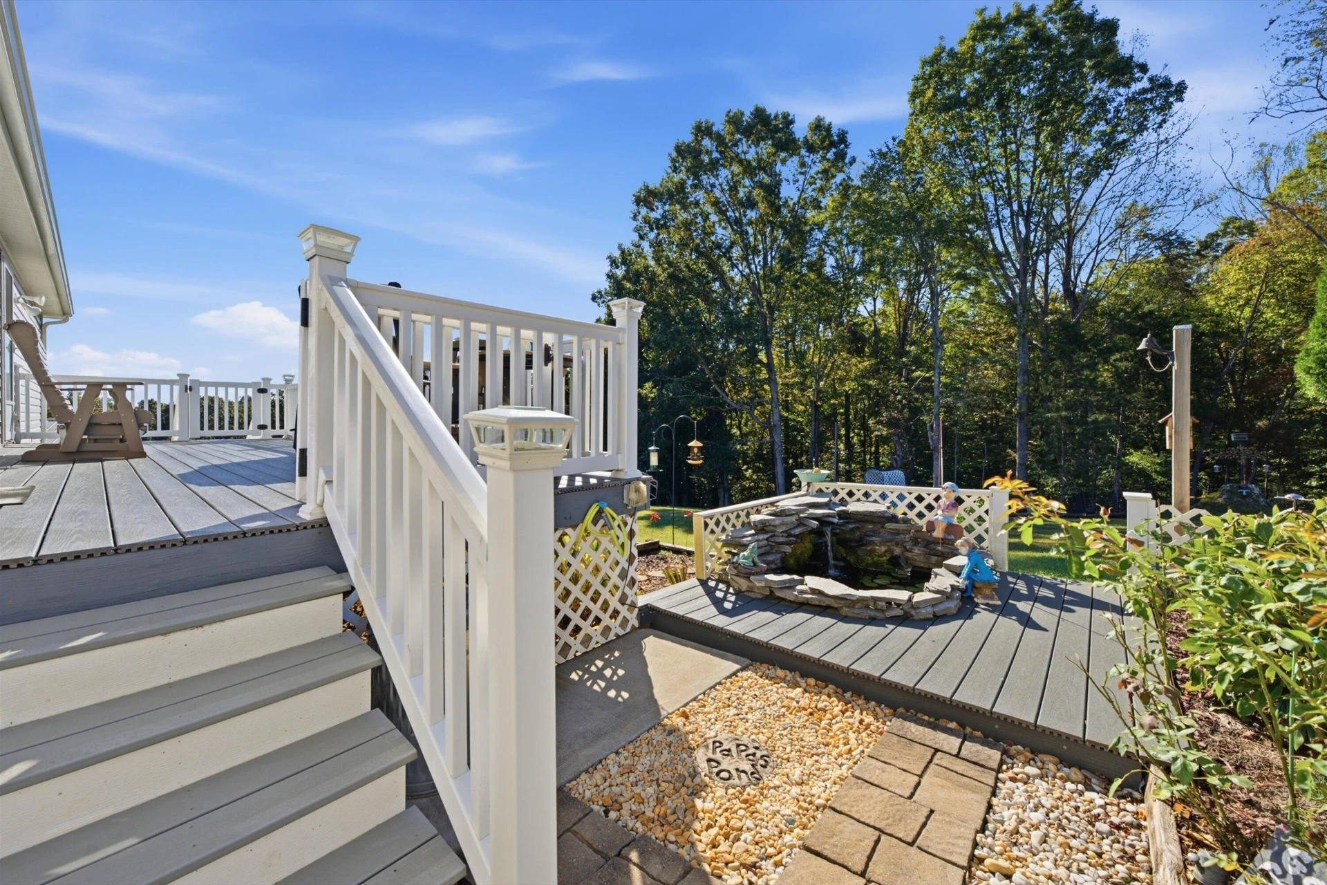 1086 Blackwater Hills DR - Photo 28