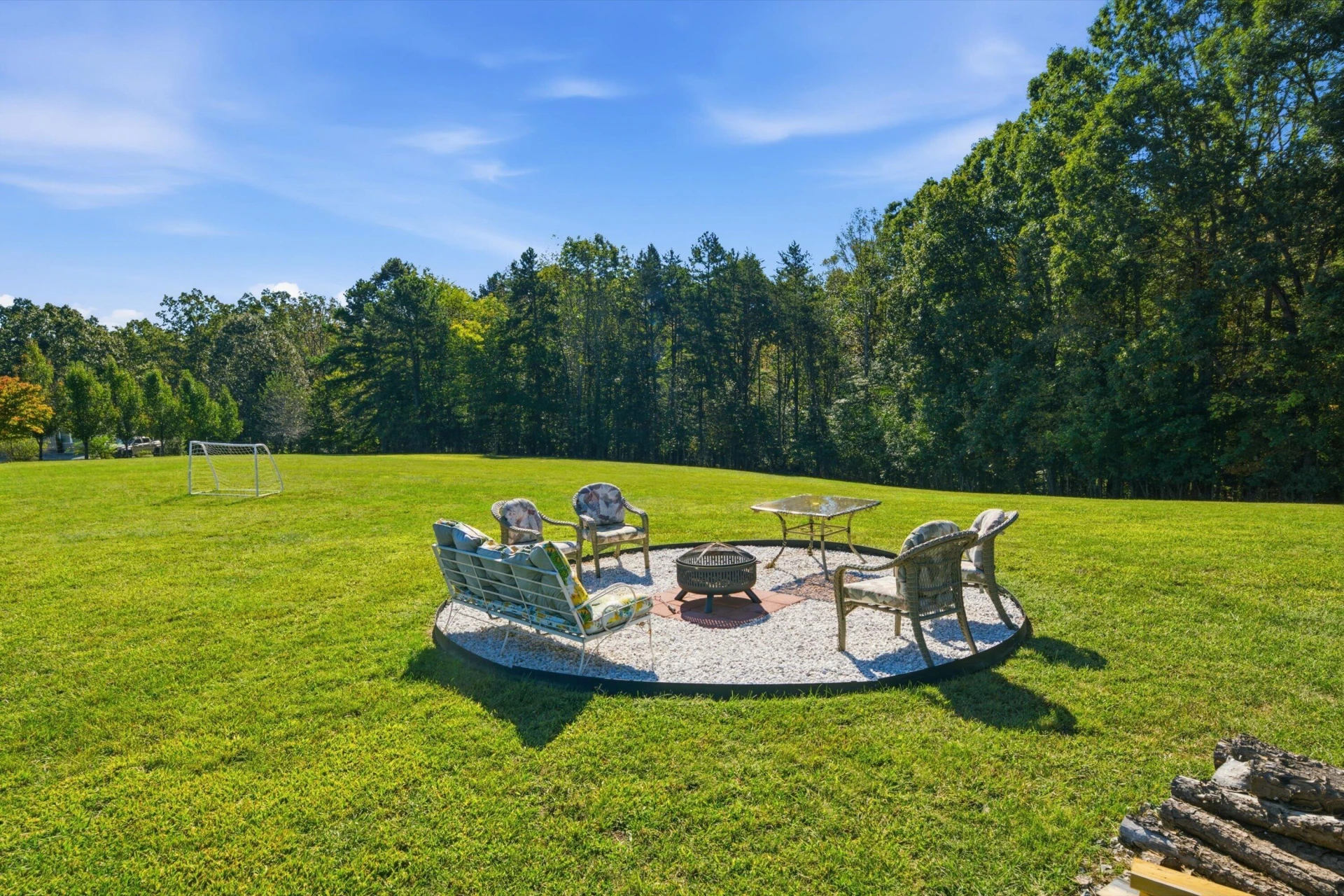 1086 Blackwater Hills DR - Photo 42