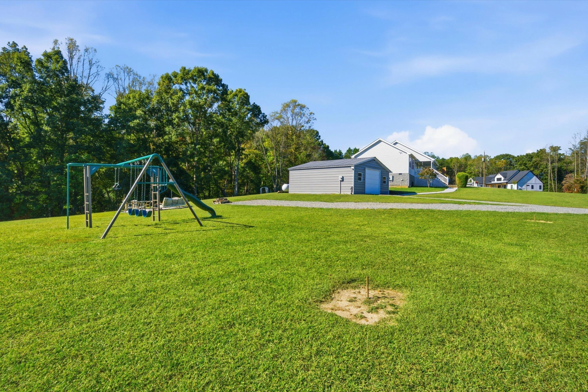 1086 Blackwater Hills DR - Photo 45