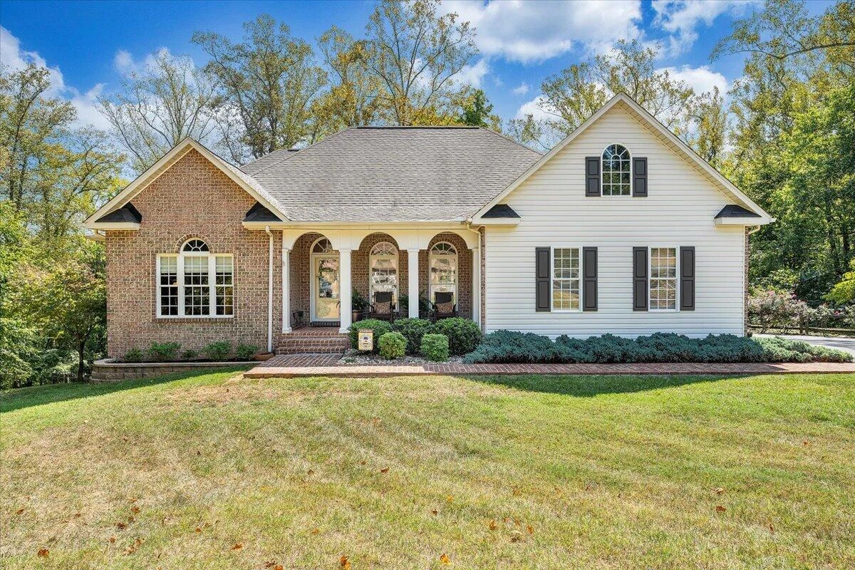 203 Windcrest DR - Photo 9