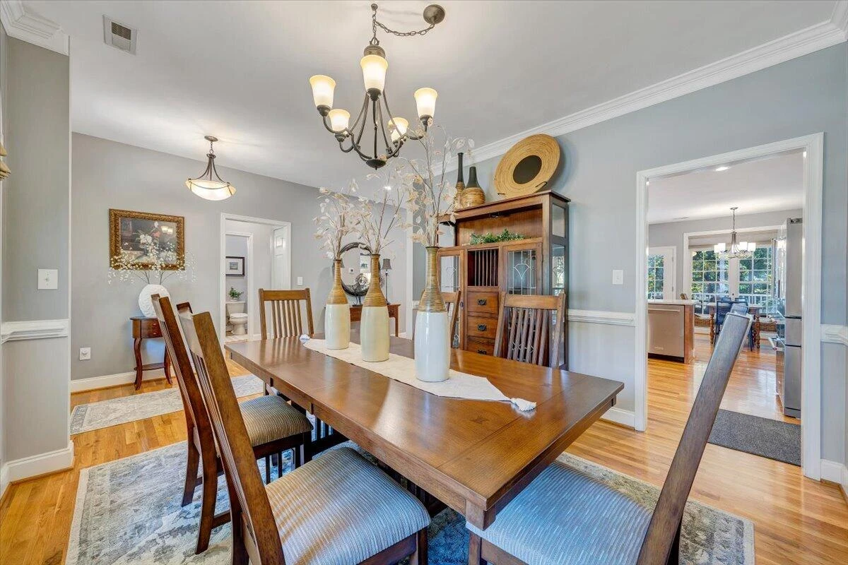 203 Windcrest DR - Photo 14
