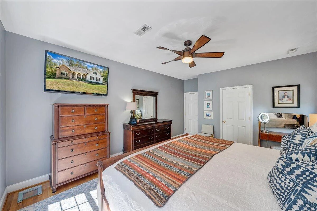203 Windcrest DR - Photo 22