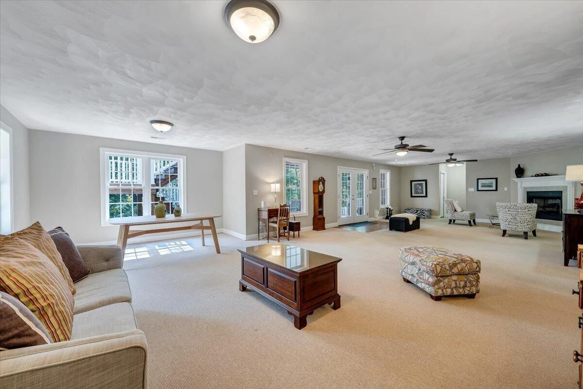 203 Windcrest DR - Photo 46