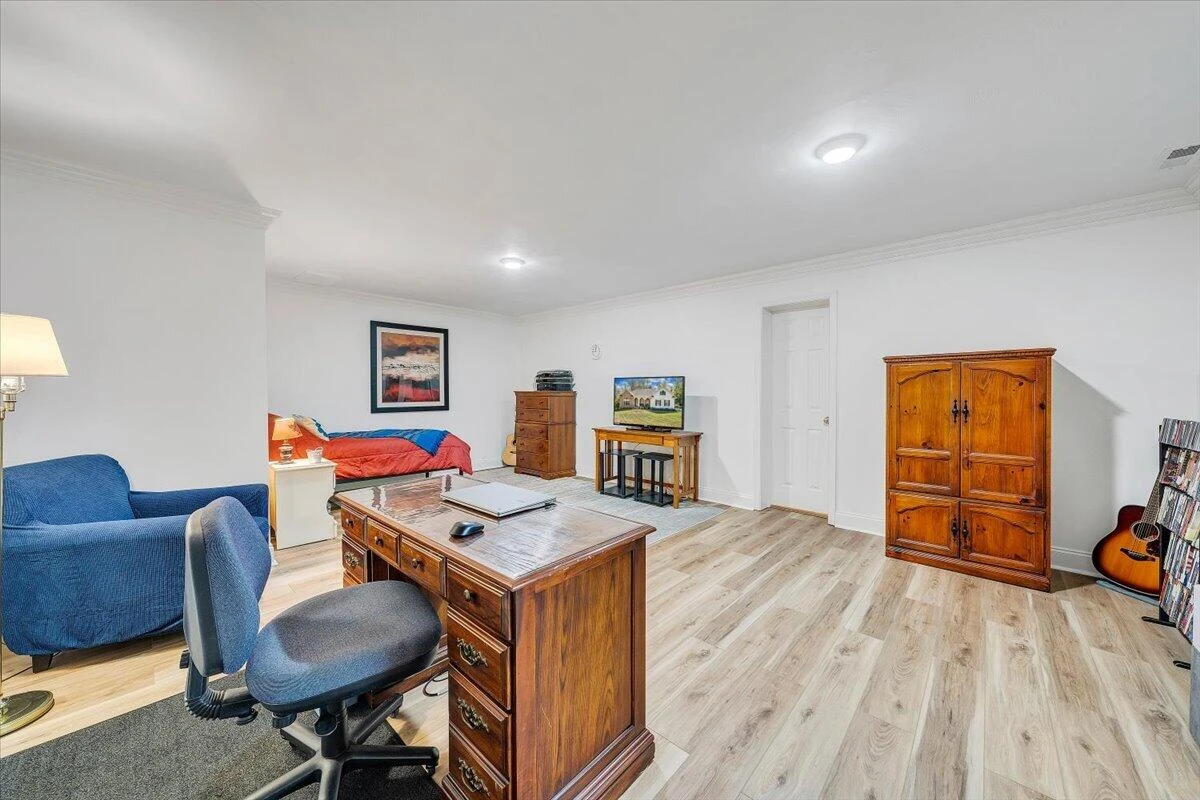 203 Windcrest DR - Photo 48