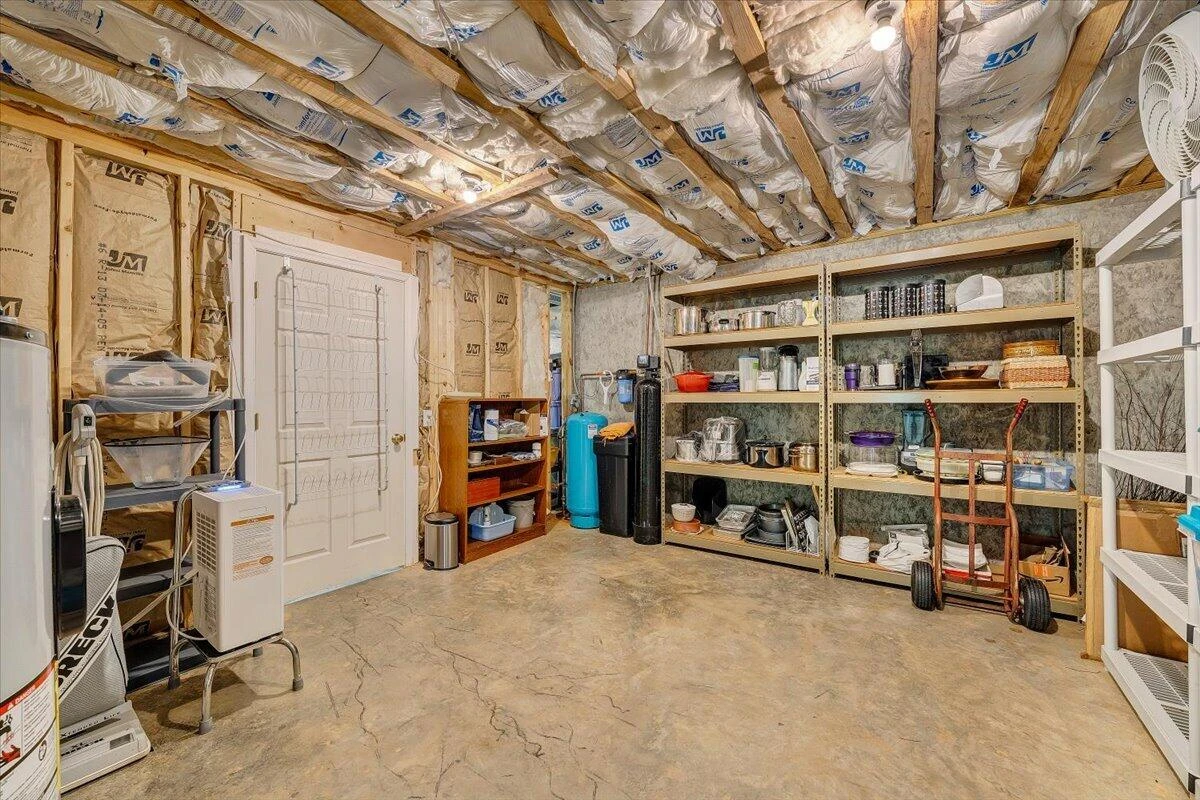 203 Windcrest DR - Photo 51