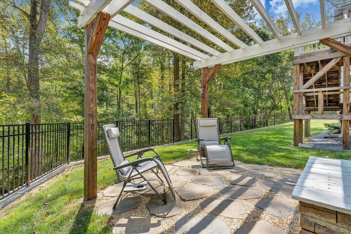 203 Windcrest DR - Photo 63