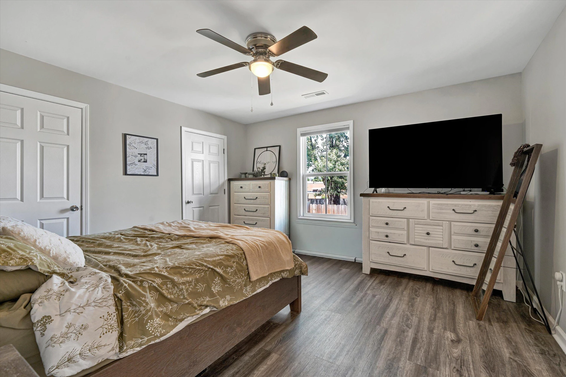 2818 Ridgefield ST NE - Photo 17
