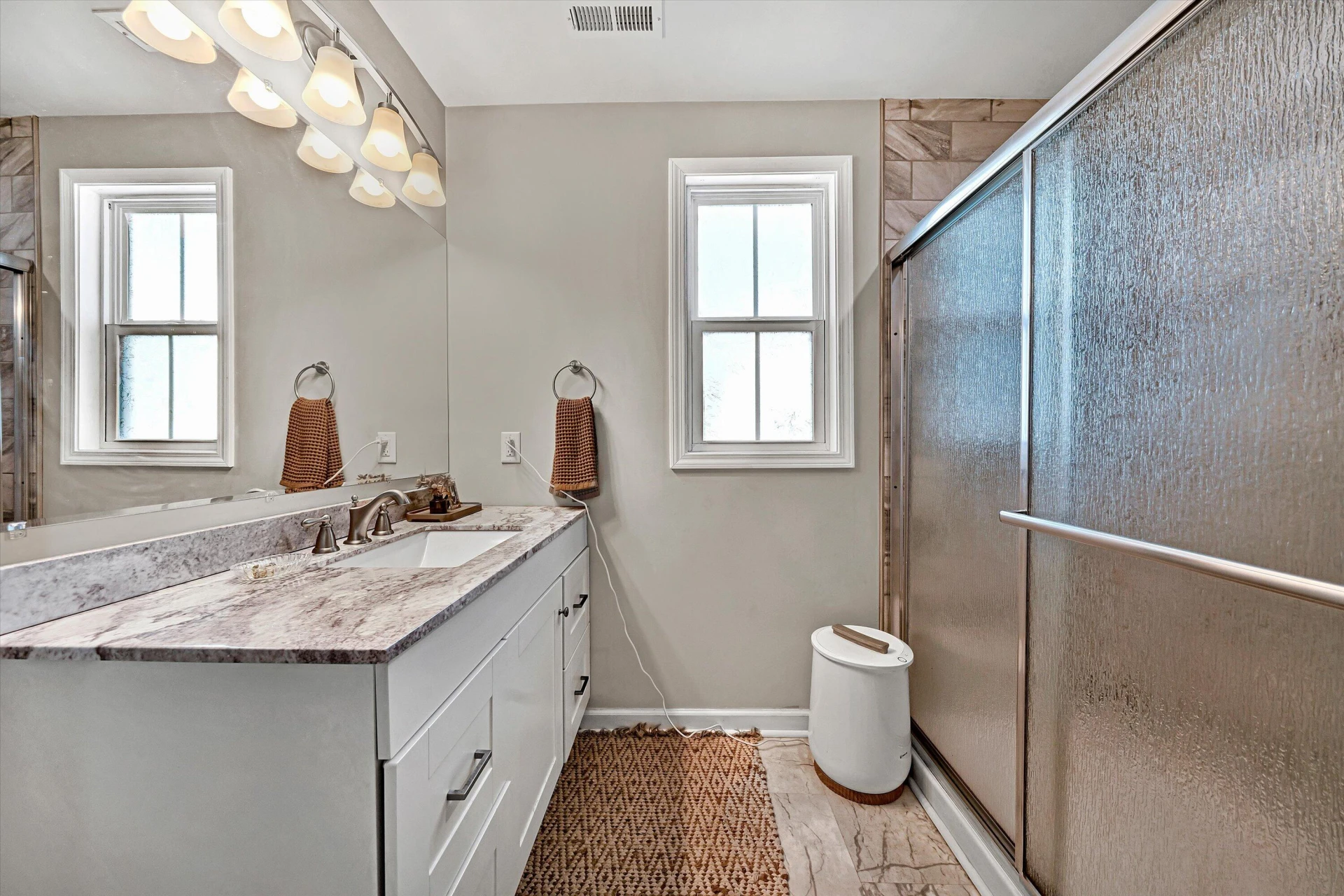 2818 Ridgefield ST NE - Photo 19