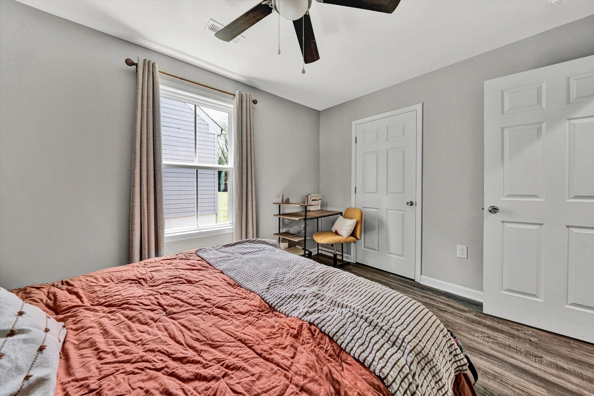 2818 Ridgefield ST NE - Photo 25