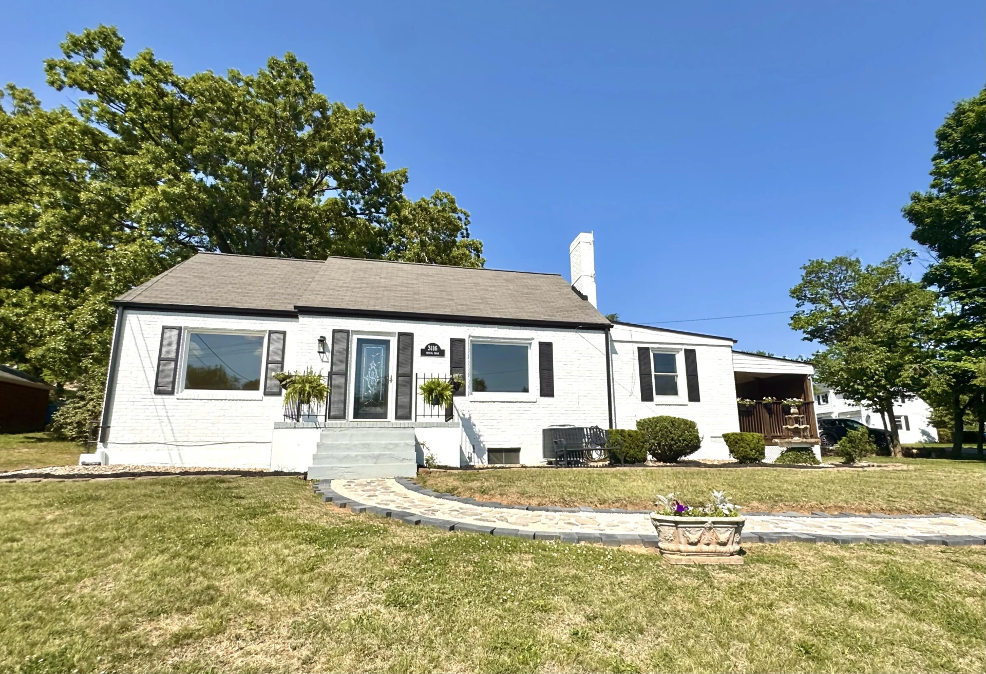 3116 Spring RD SW - Photo 16