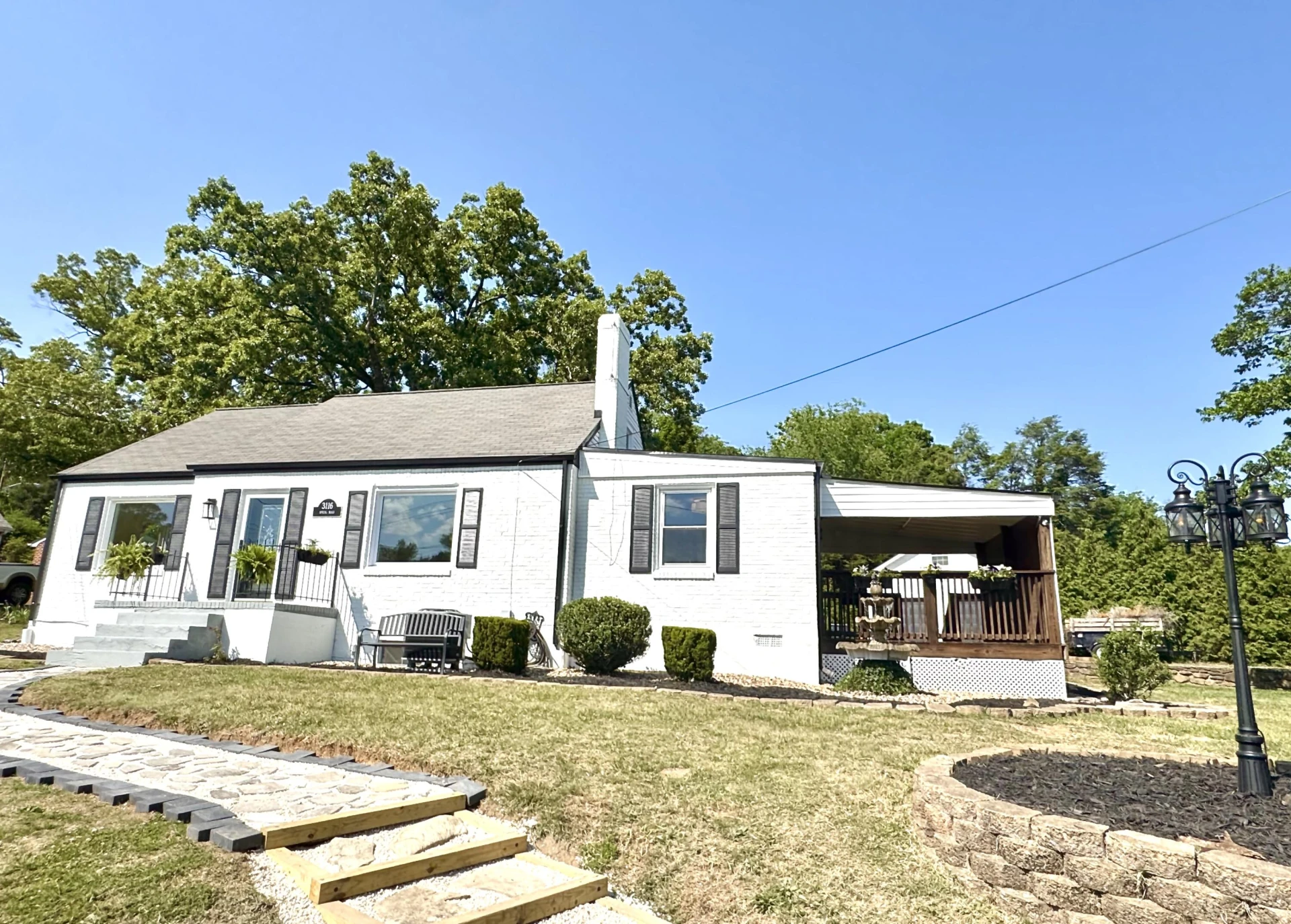 3116 Spring RD SW - Photo 17