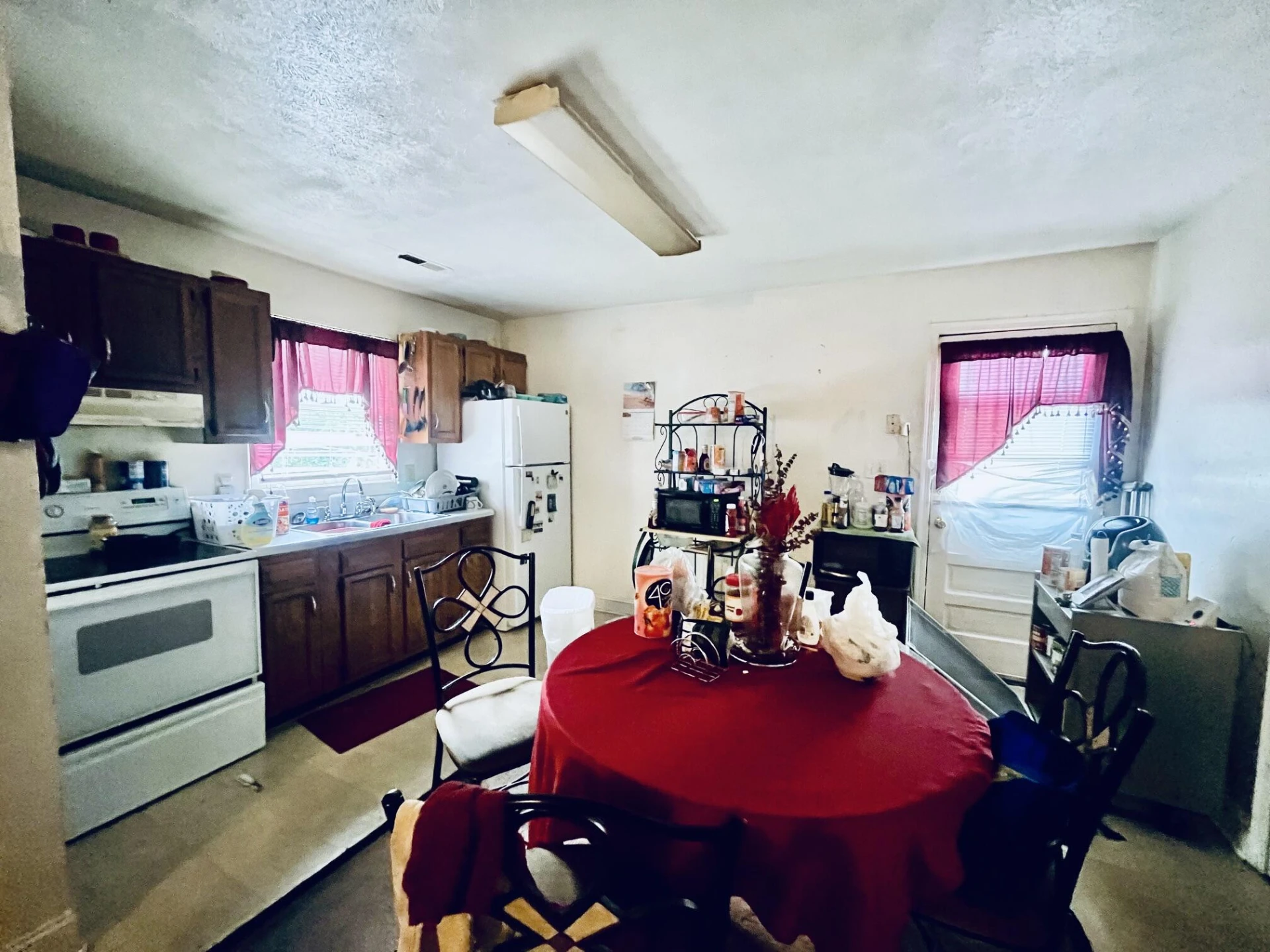 1314 Gilmer AVE NW - Photo 3