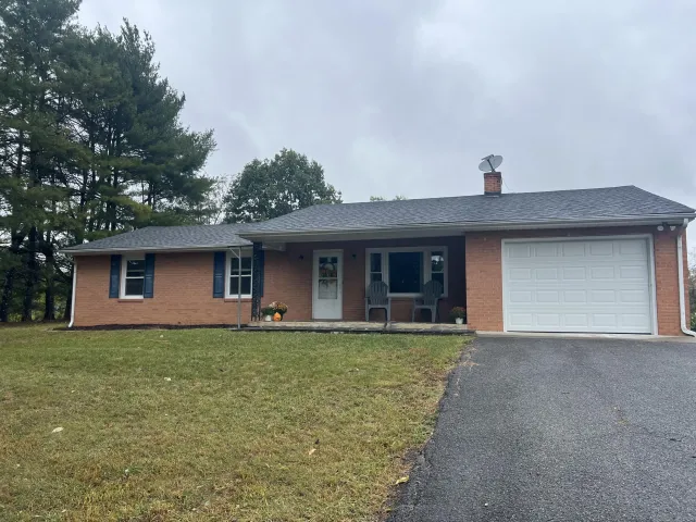 2864 Blue Ridge Turnpike