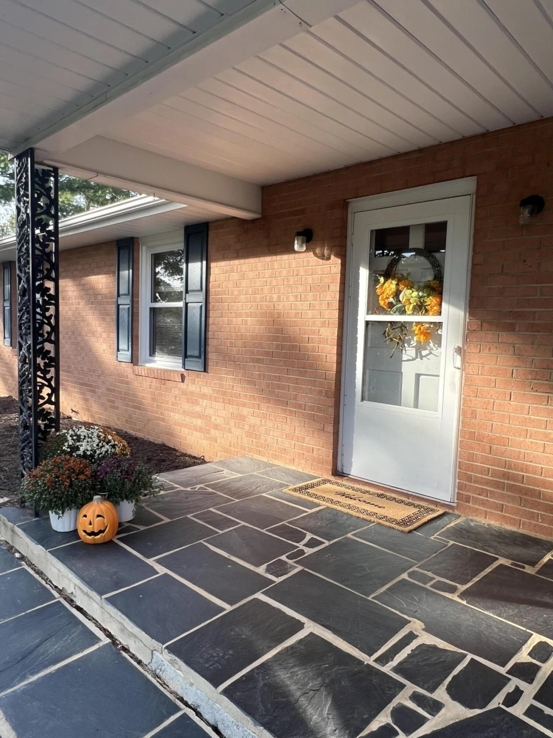 2864 Blue Ridge Turnpike - Photo 2