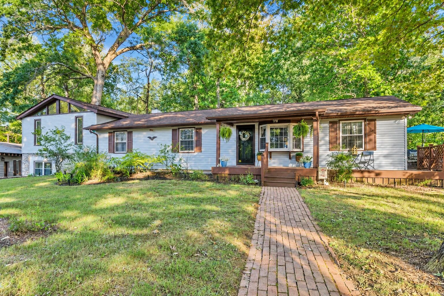 1182 Rabbit DR - Photo 2