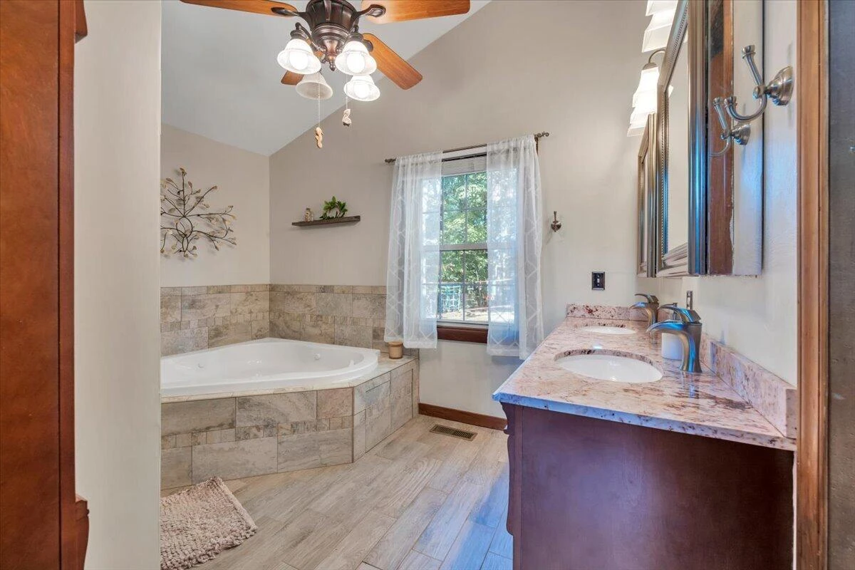 1182 Rabbit DR - Photo 30