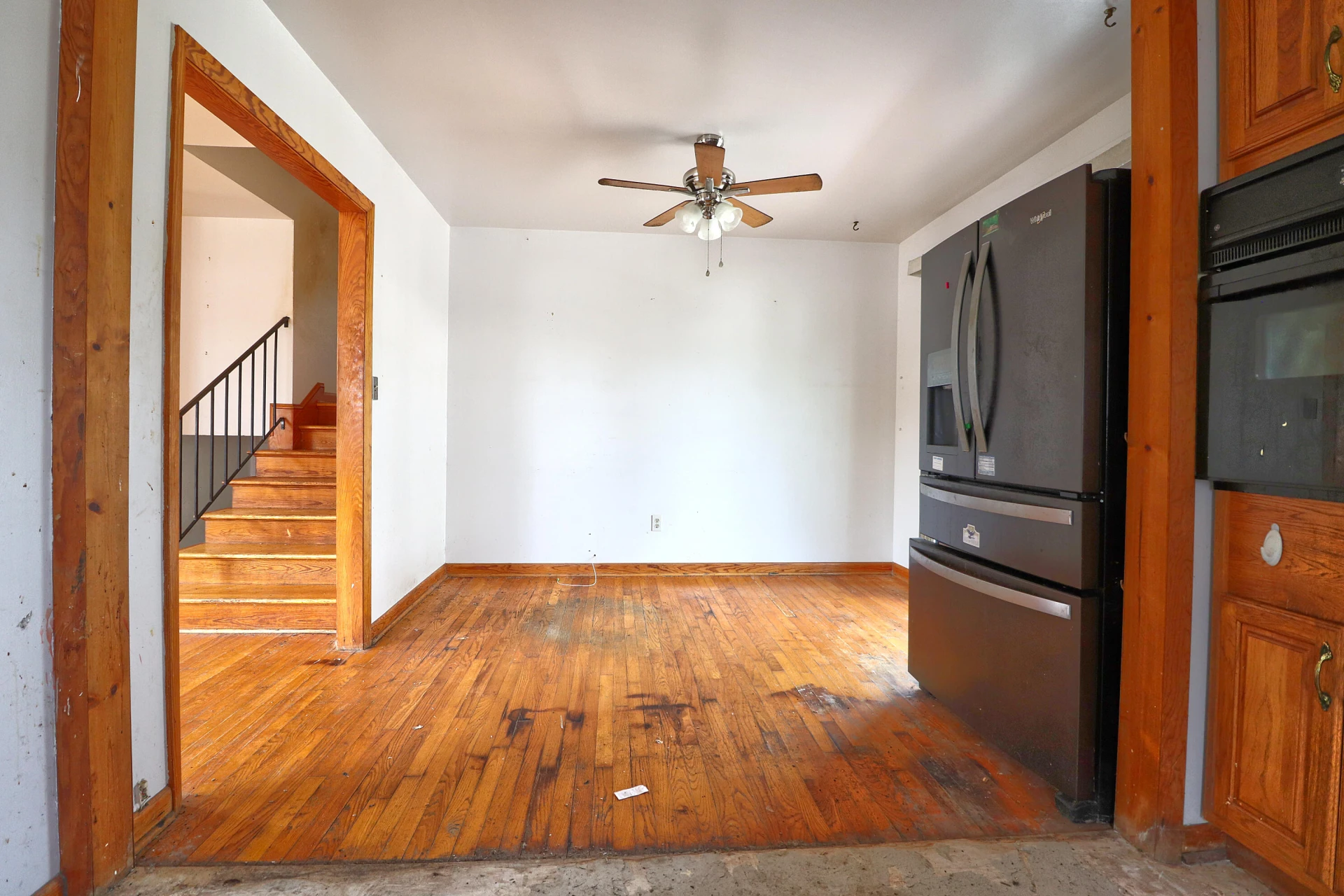 713 Moran AVE - Photo 9