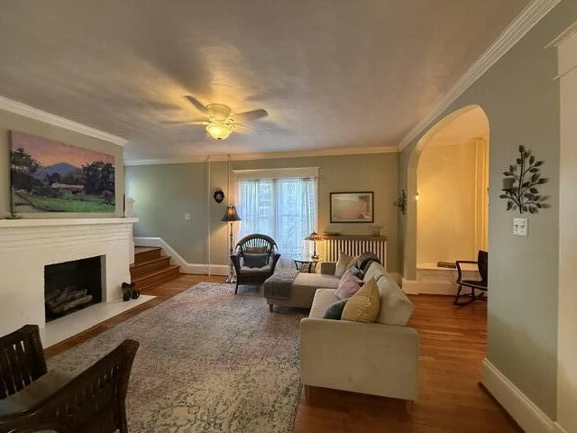 2118 Laburnum AVE SW - Photo 8