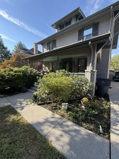 2118 Laburnum AVE SW - Photo 28