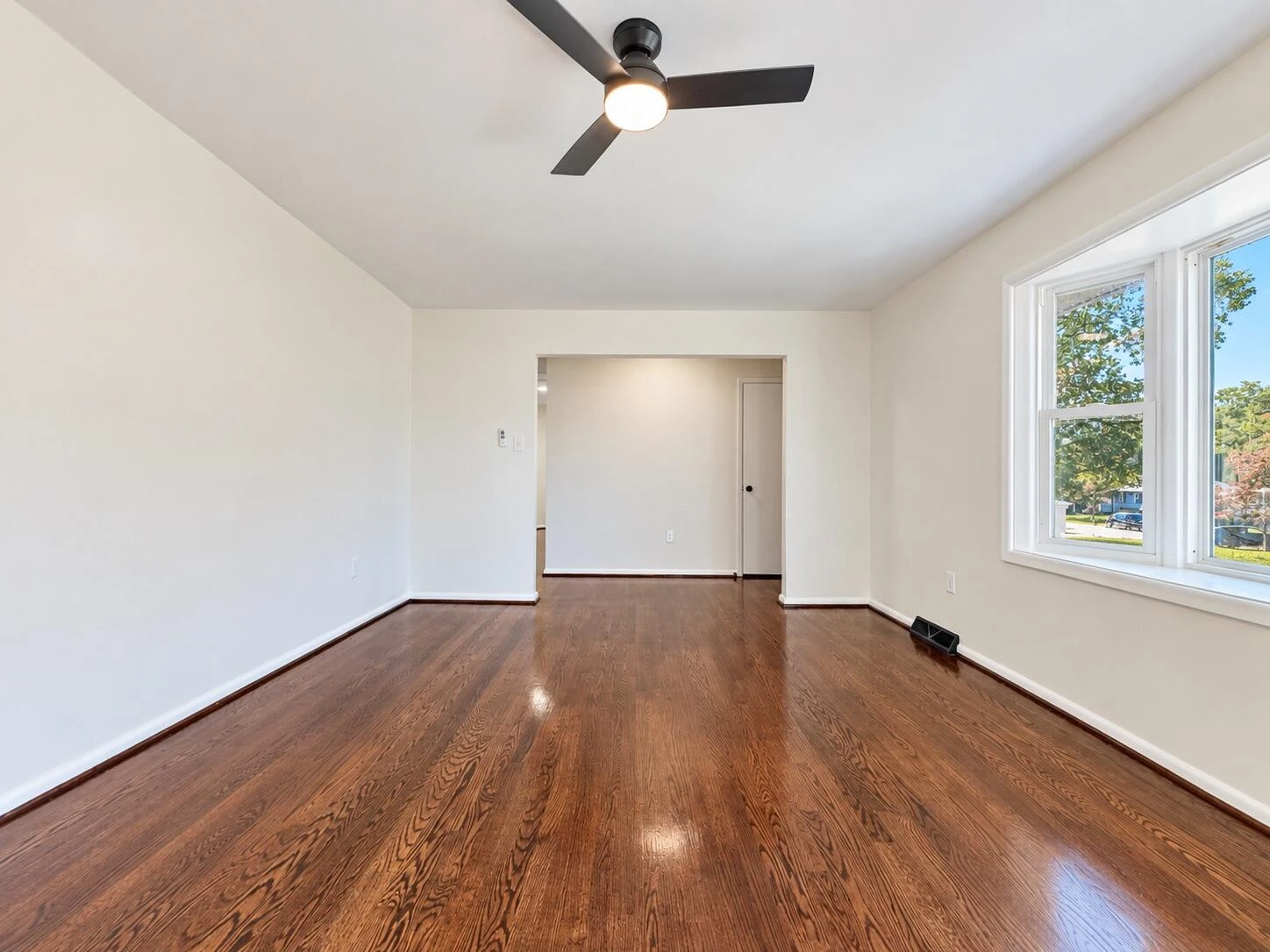 5028 Sunny Side DR - Photo 9