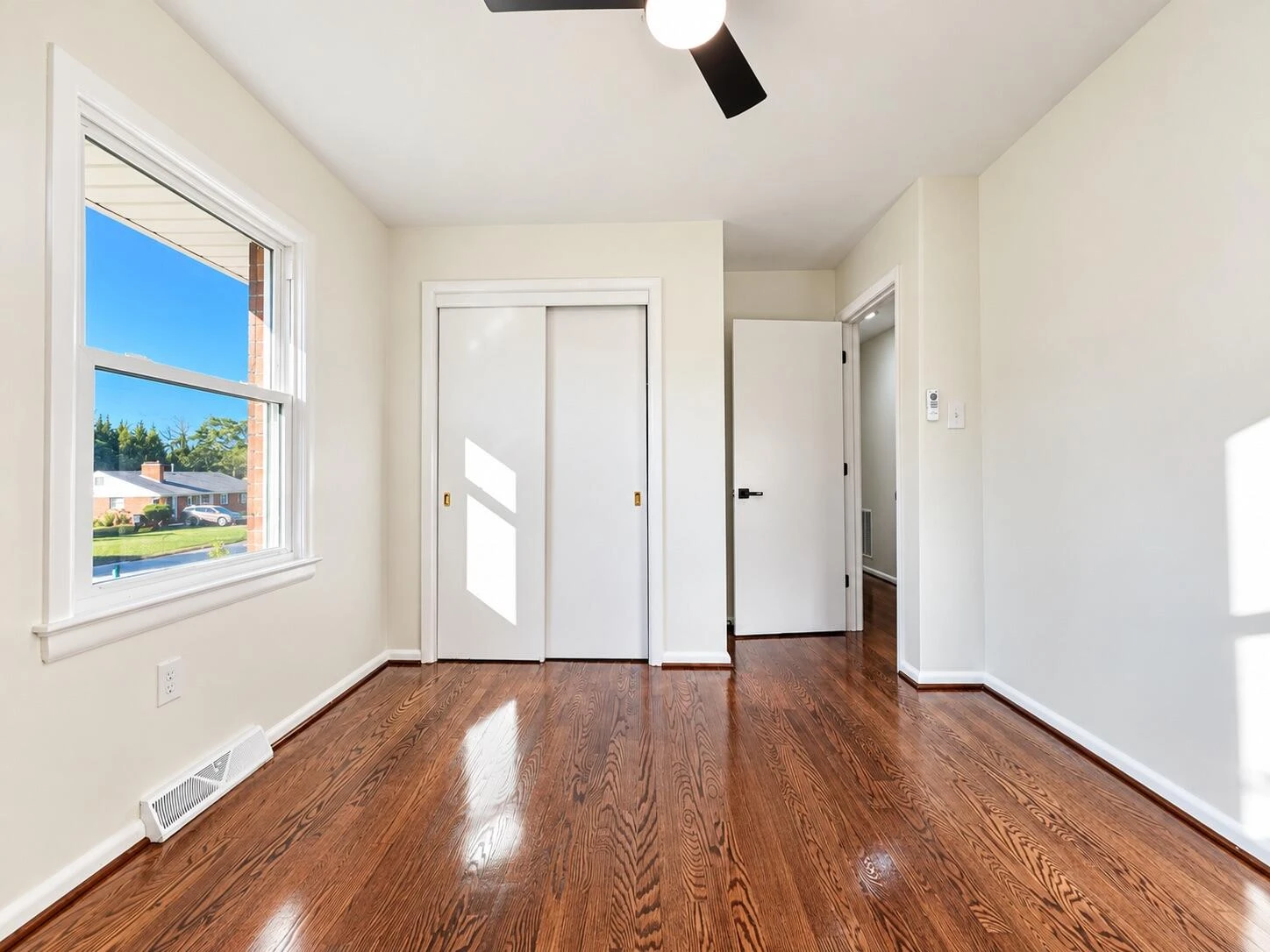 5028 Sunny Side DR - Photo 25