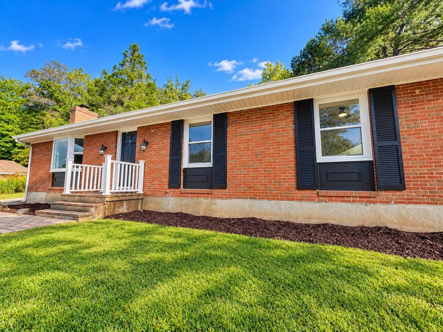 5028 Sunny Side DR - Photo 40