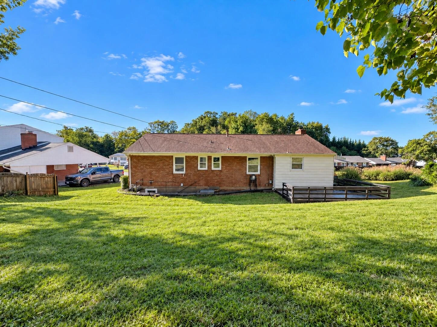 5028 Sunny Side DR - Photo 49
