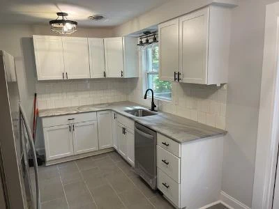 3610 Pinevale RD - Photo 6