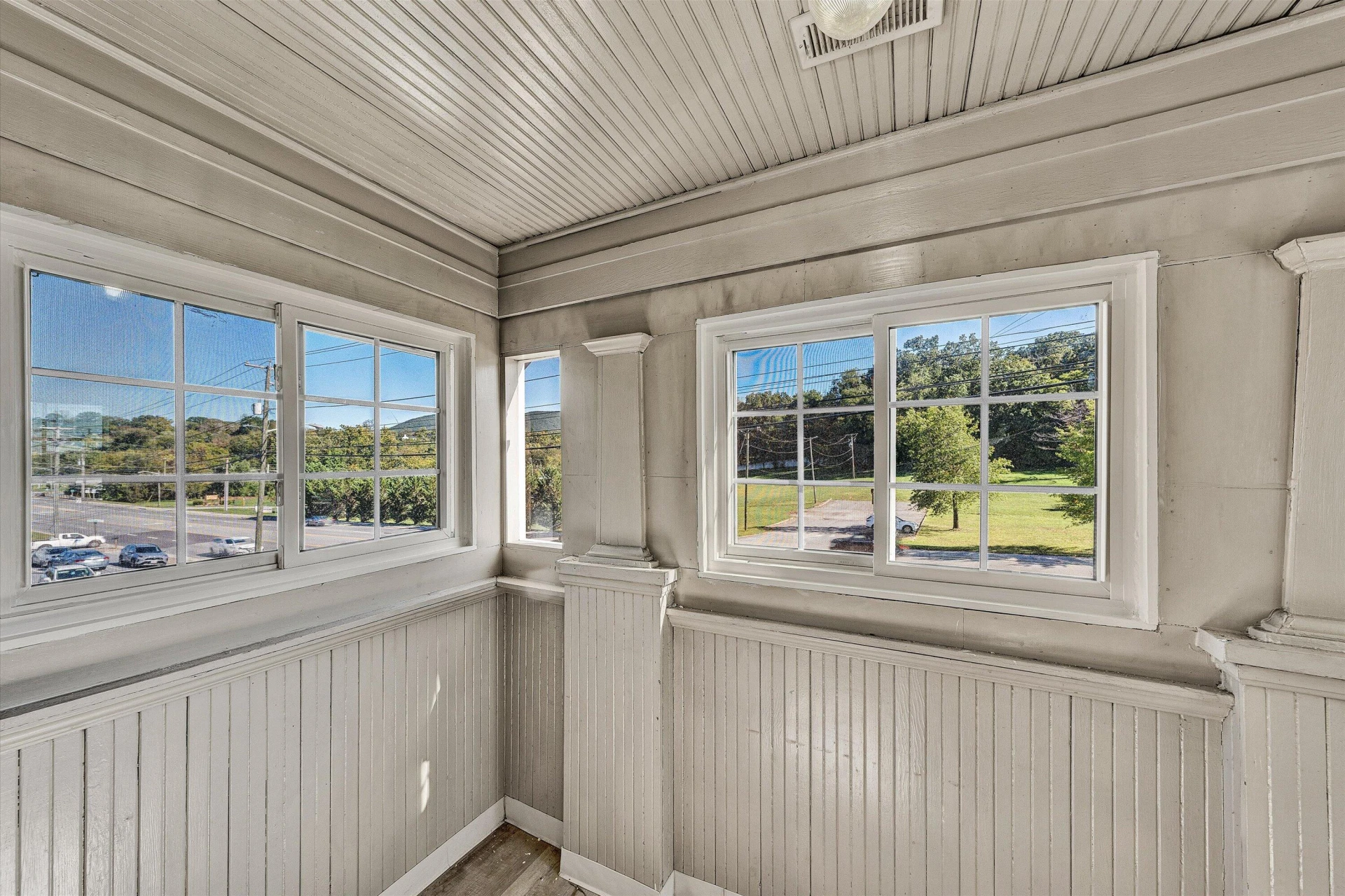 7760 Williamson RD - Photo 20