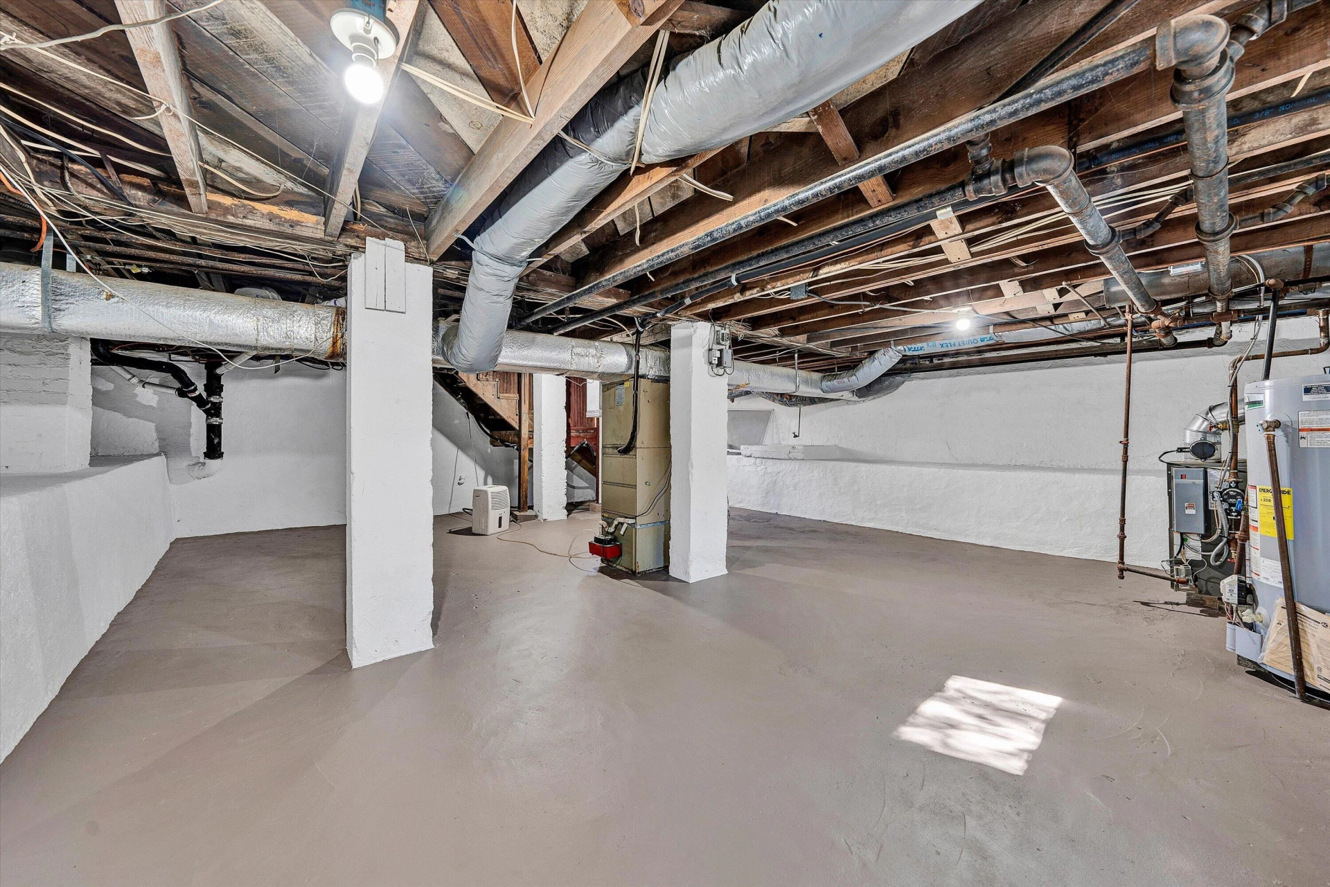 7760 Williamson RD - Photo 26
