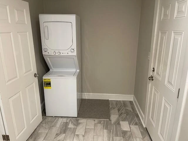 304 Bowman AVE - Photo 8