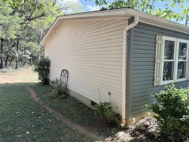 1096 Wells RD - Photo 4