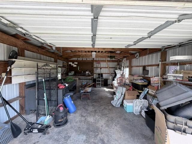 1096 Wells RD - Photo 10