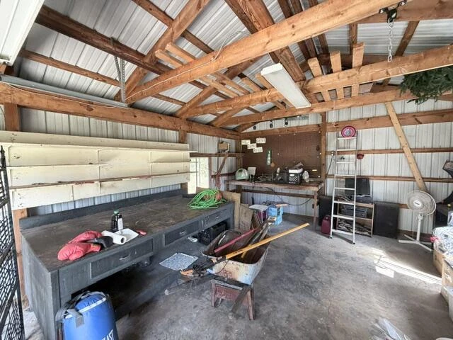1096 Wells RD - Photo 11