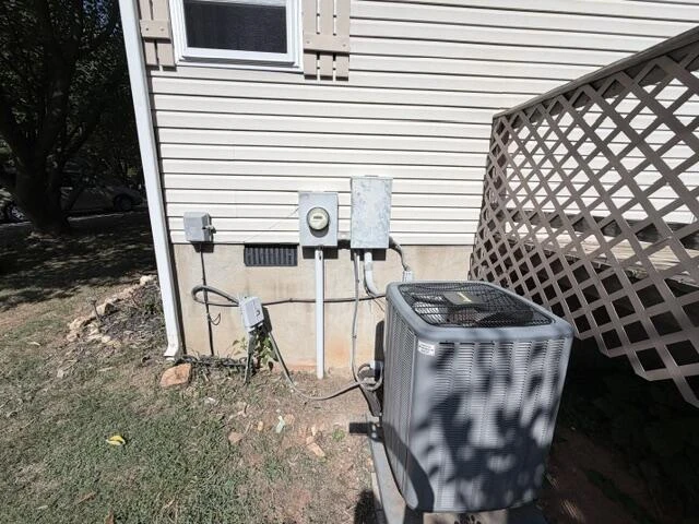1096 Wells RD - Photo 23