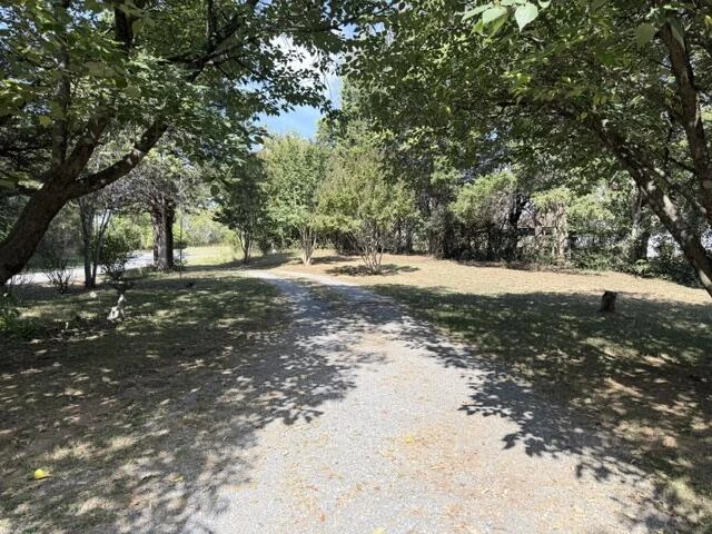 1096 Wells RD - Photo 24