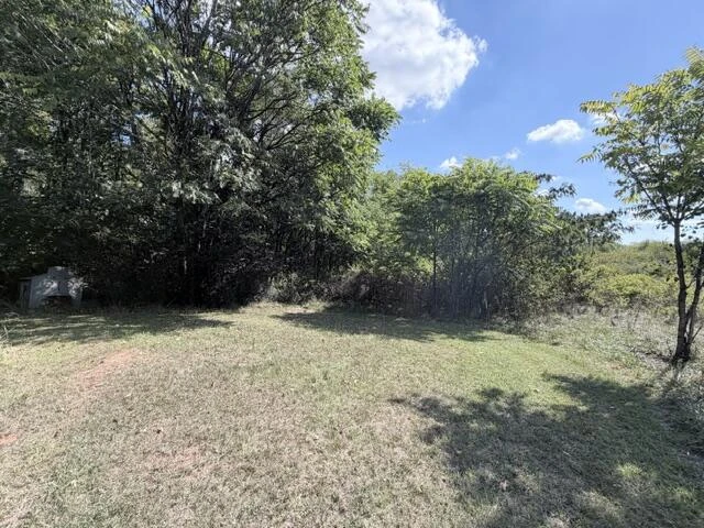 1096 Wells RD - Photo 25