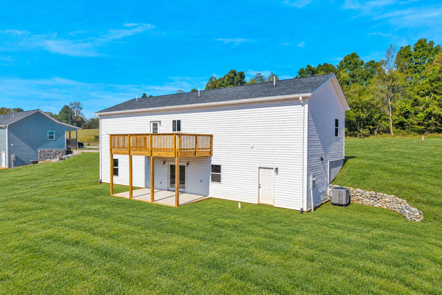 718 Wysong Mill RD - Photo 3