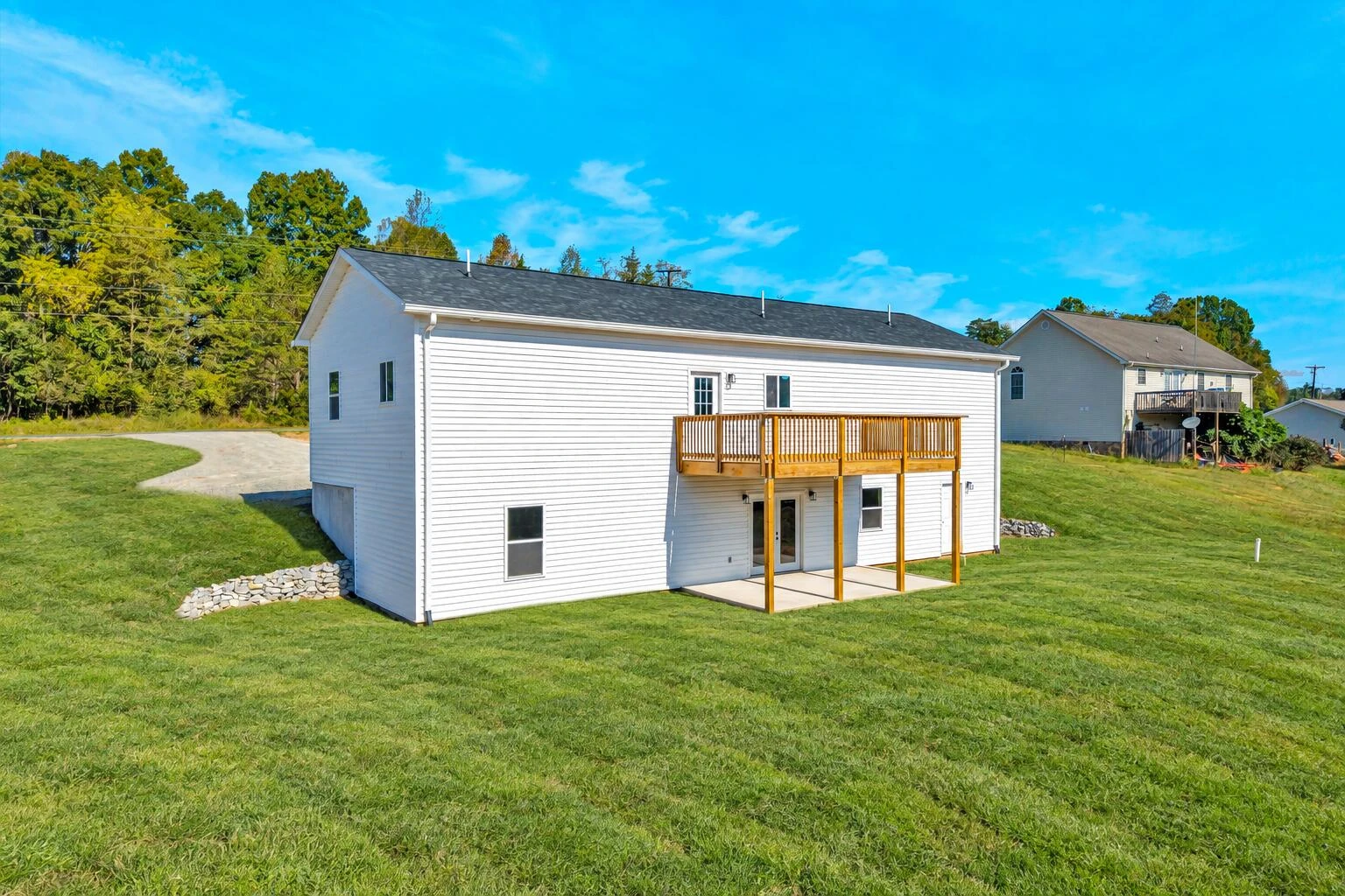 718 Wysong Mill RD - Photo 4
