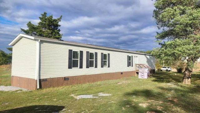 1561 Airport RD, Moneta, VA, 24121