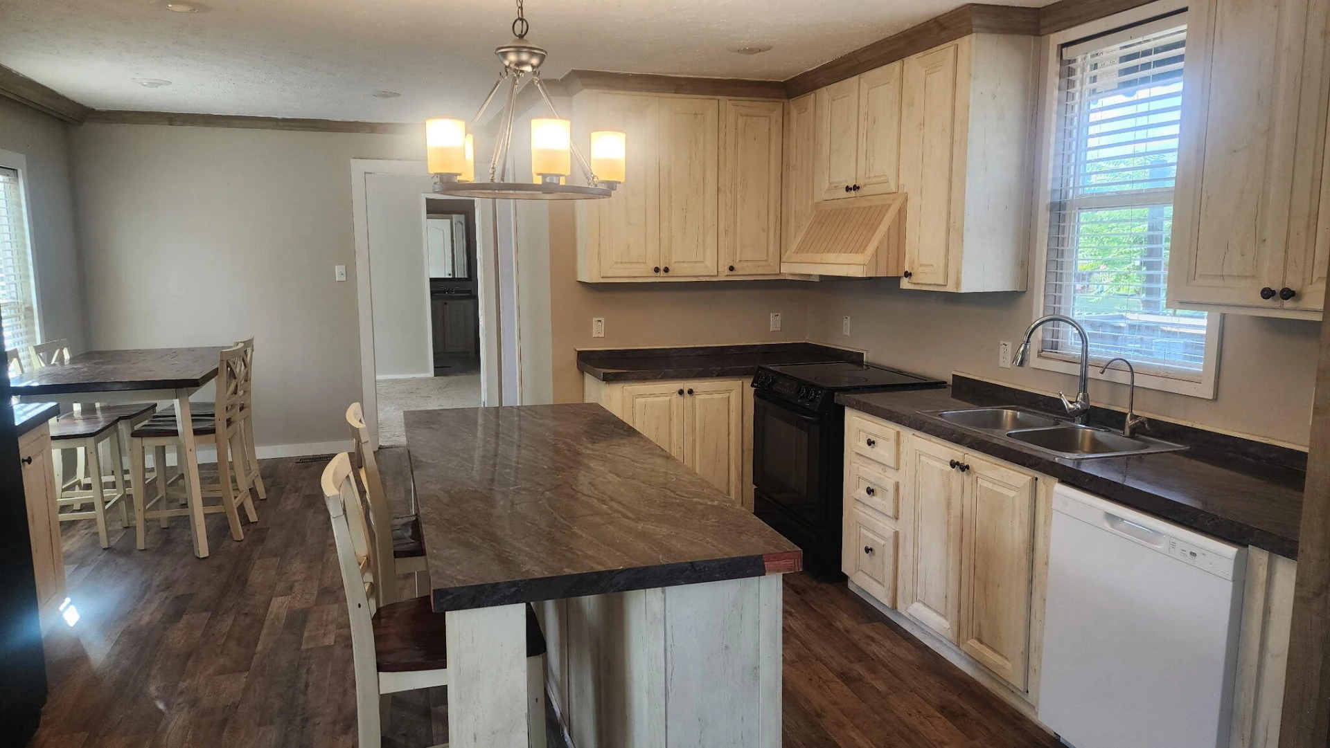 1561 Airport RD - Photo 4