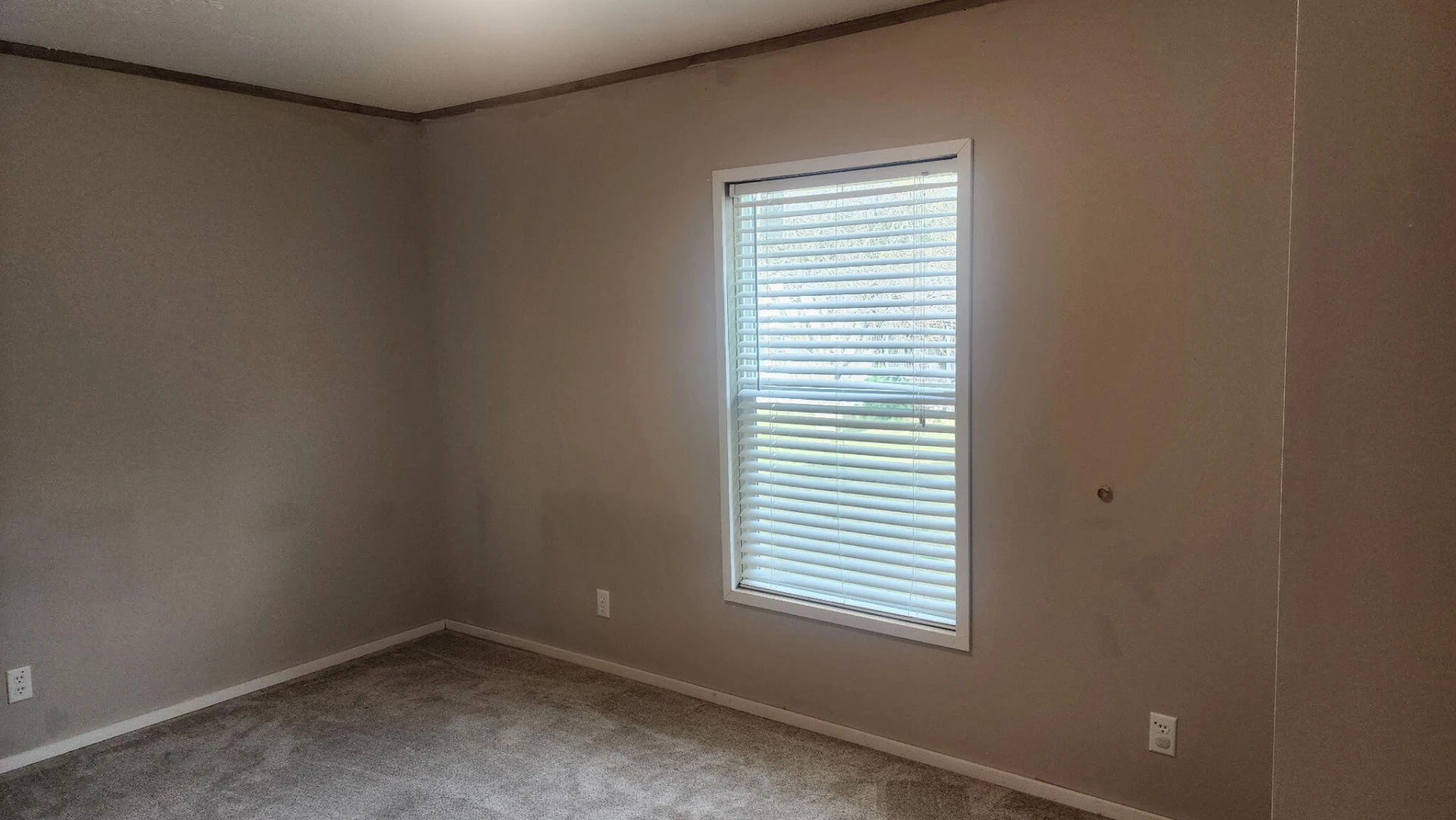 1561 Airport RD - Photo 8